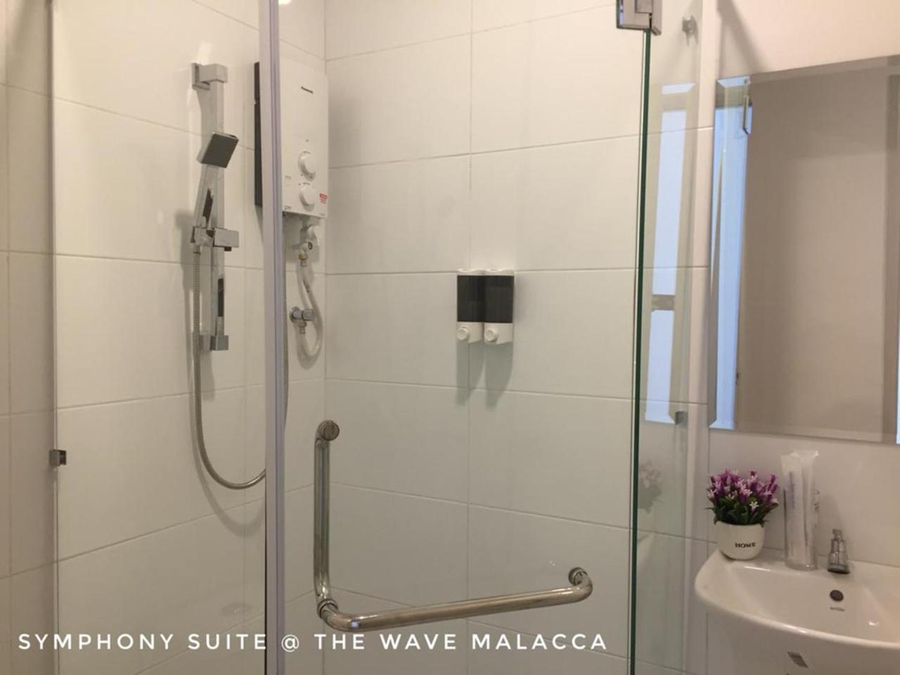 Malacca Symphony Suite @ The Wave מראה חיצוני תמונה